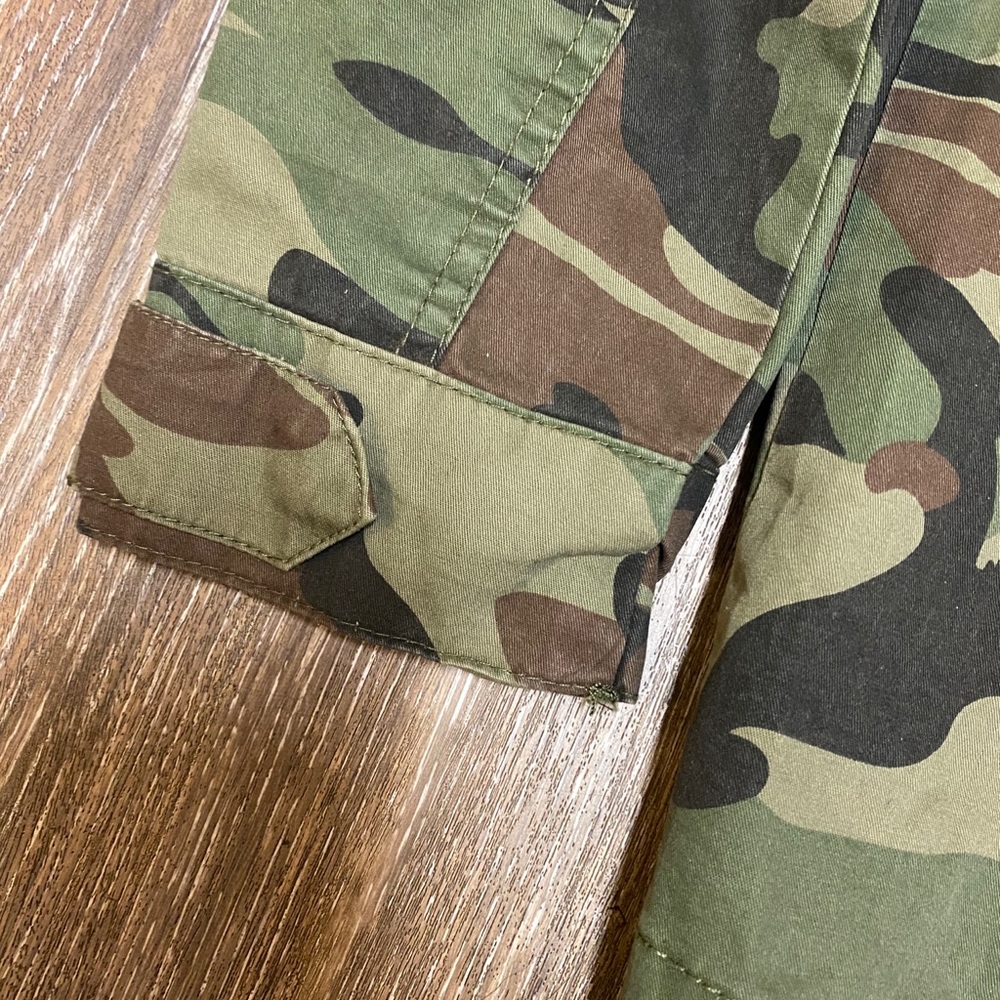 Charlotte Russe Camo Anorak Jacket - Picture 3 of 4